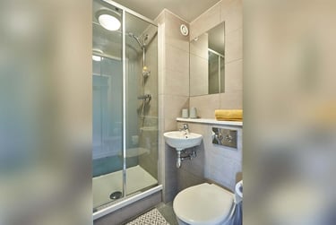 1 bed studio, Sturge Close, Selly Park, Birmingham, B296GH - Image 6